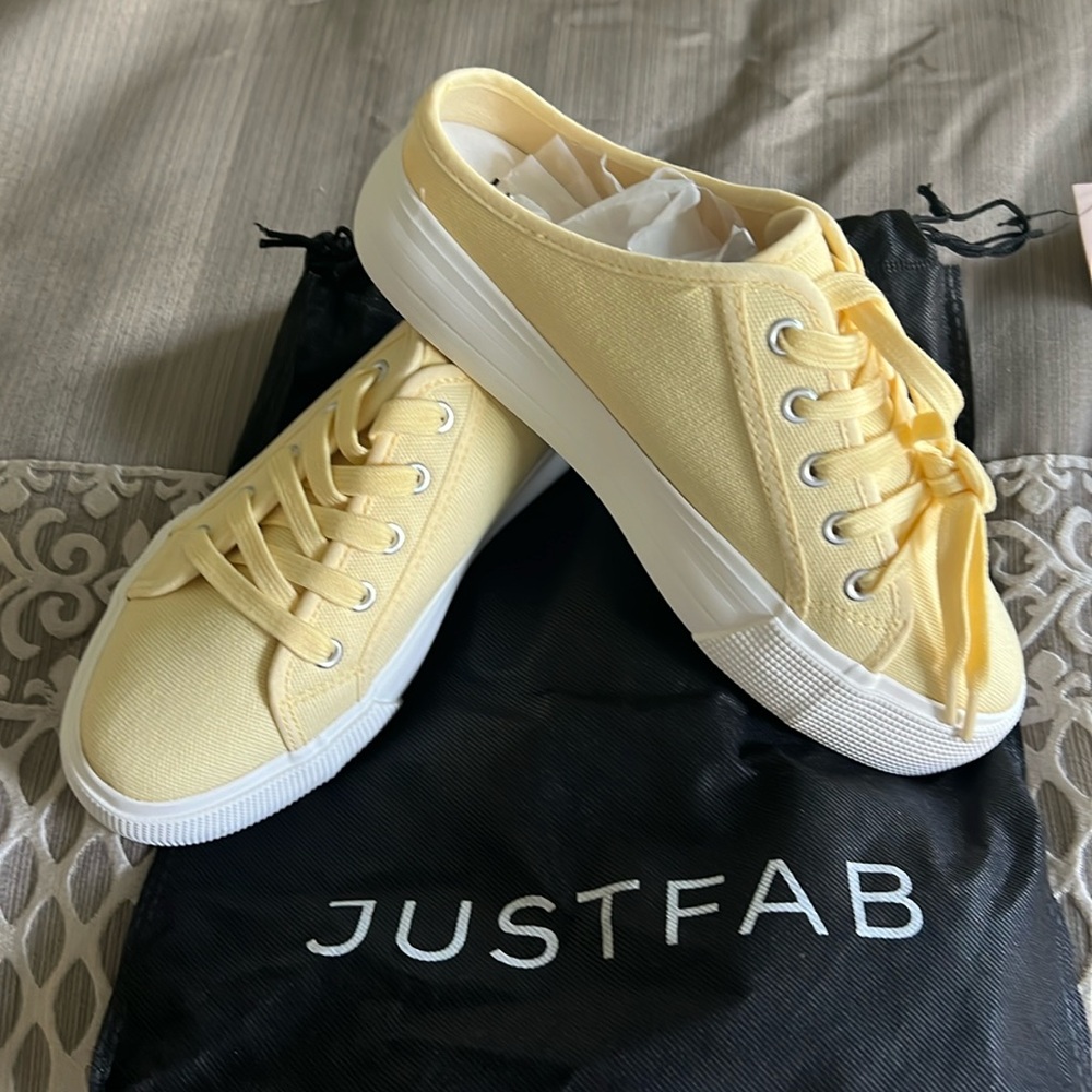 Just Fab Macy Pale Banana Recycled Canvas Sneakers 8.5